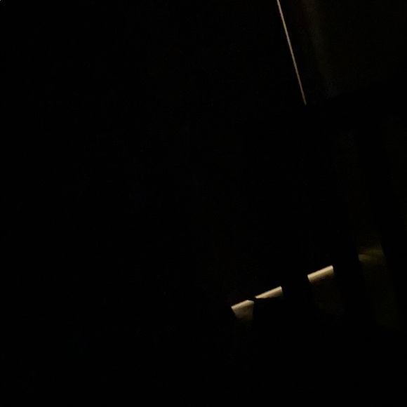 Meet your Posher, Sadia - Picture 1 of 1